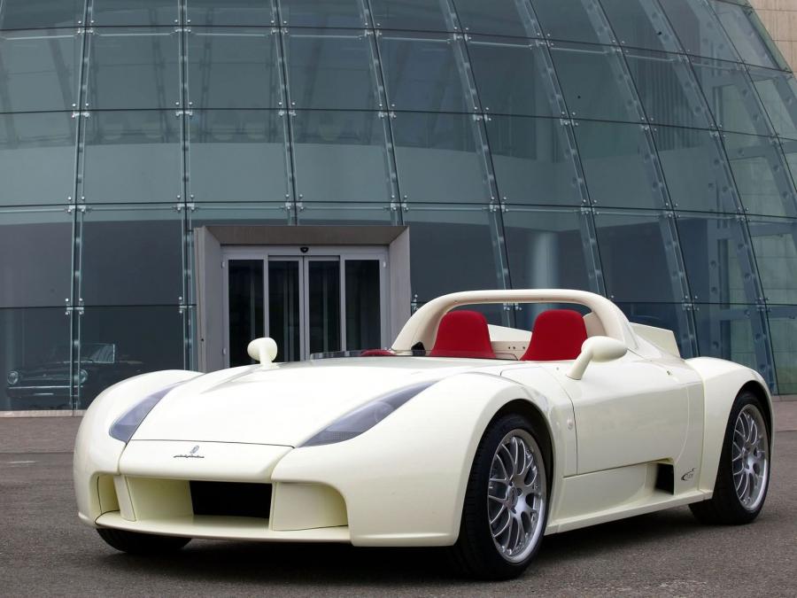  Pininfarina Enjoy 2015 года  (фото 7 из 7)